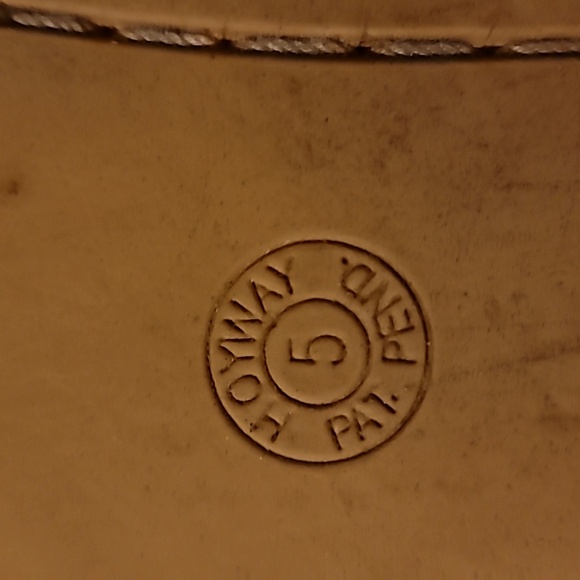 Salt water women sadles - Picture 3 of 4